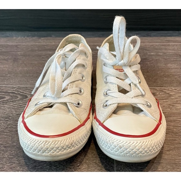 Classic Converse Women’s Sneakers - Picture 2 of 5